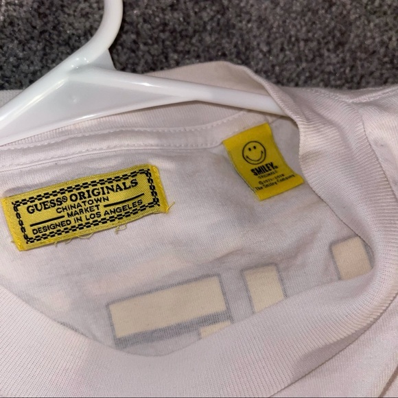 Chinatown Market X Guess Smiley Tee Small - Picture 4 of 6